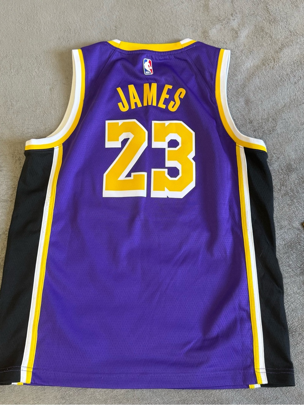 Lebron James Jersey Lakers size Youth Large Basketball NBA